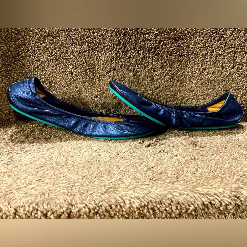 California Navy Tieks